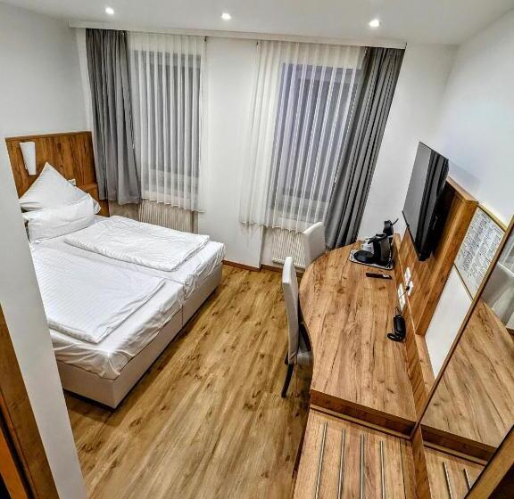 スタンダードルーム, Am Rathaus