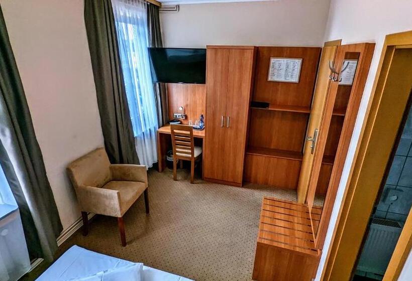 スーペリアシングルルーム, Am Rathaus