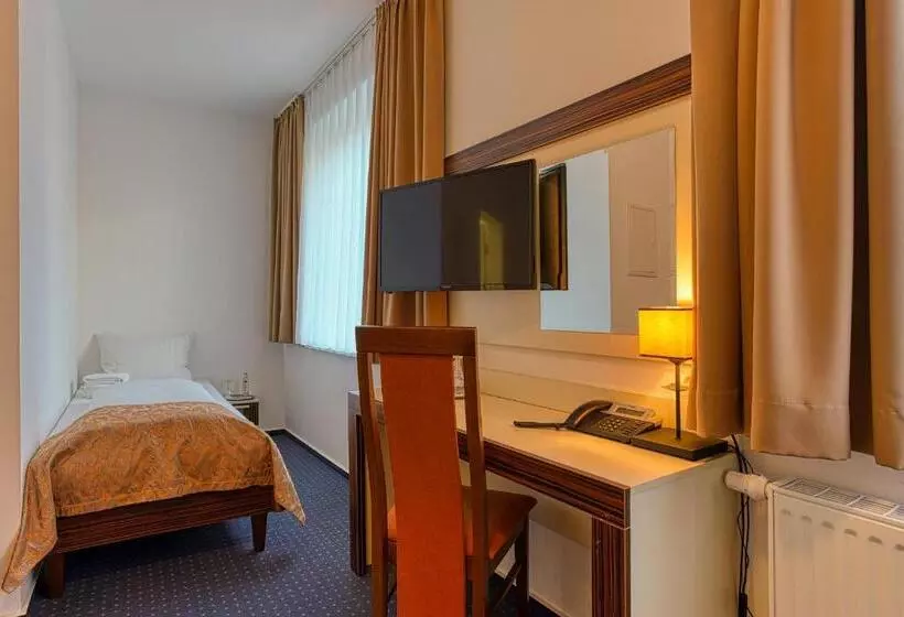 スタンダードトリプルルーム, Centro Hotel Braunschweig, Trademark Collection By Wyndham
