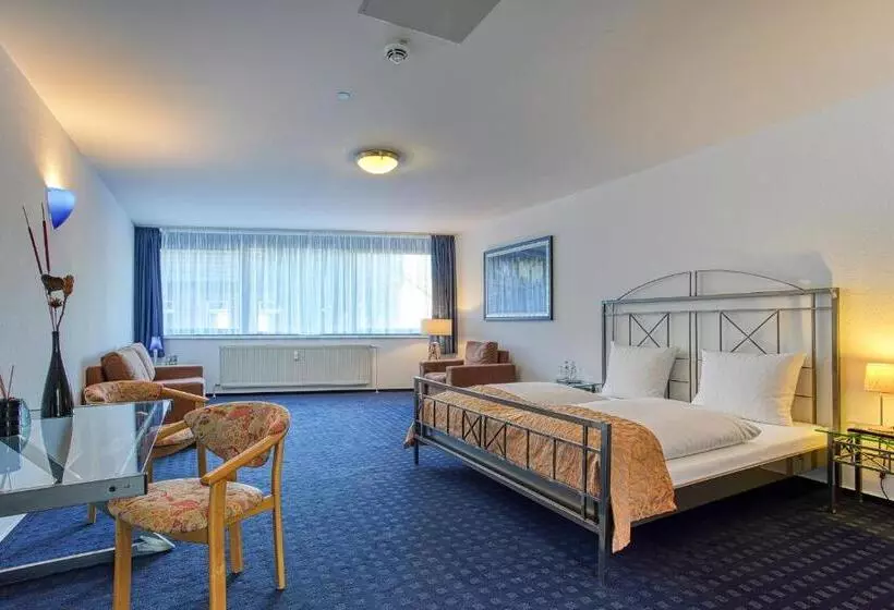 スタンダード４人部屋, Centro Hotel Braunschweig, Trademark Collection By Wyndham
