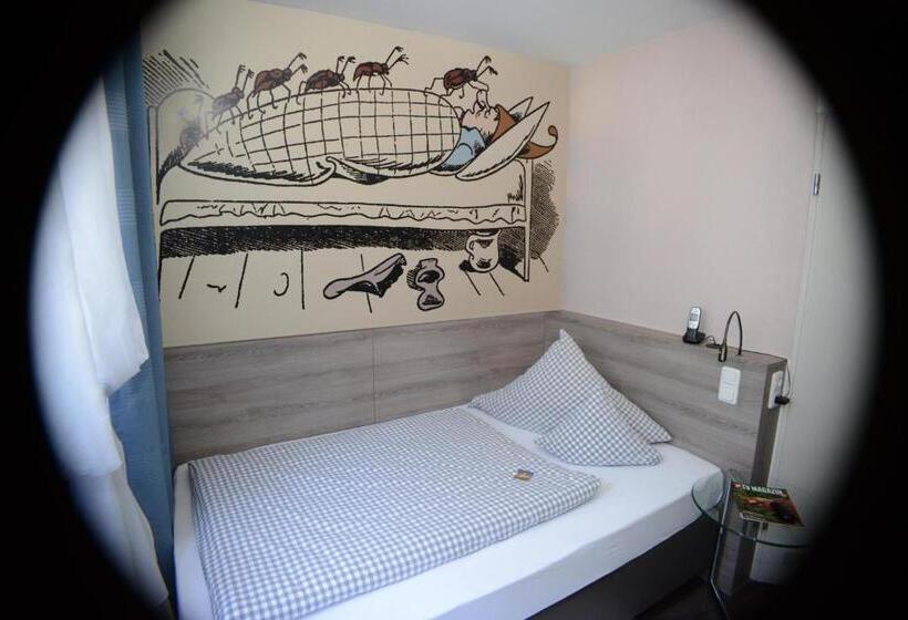 Quarto Estandar Individual, Granus