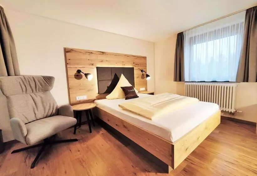 Standard Single Room, Restaurant Zur Linde