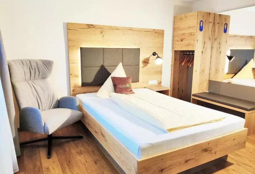 Standard Single Room, Restaurant Zur Linde