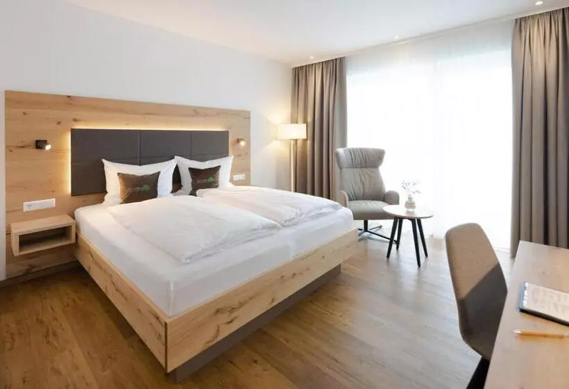 Single Deluxe Room, Restaurant Zur Linde