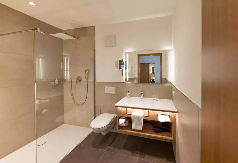 Deluxe Room, Restaurant Zur Linde