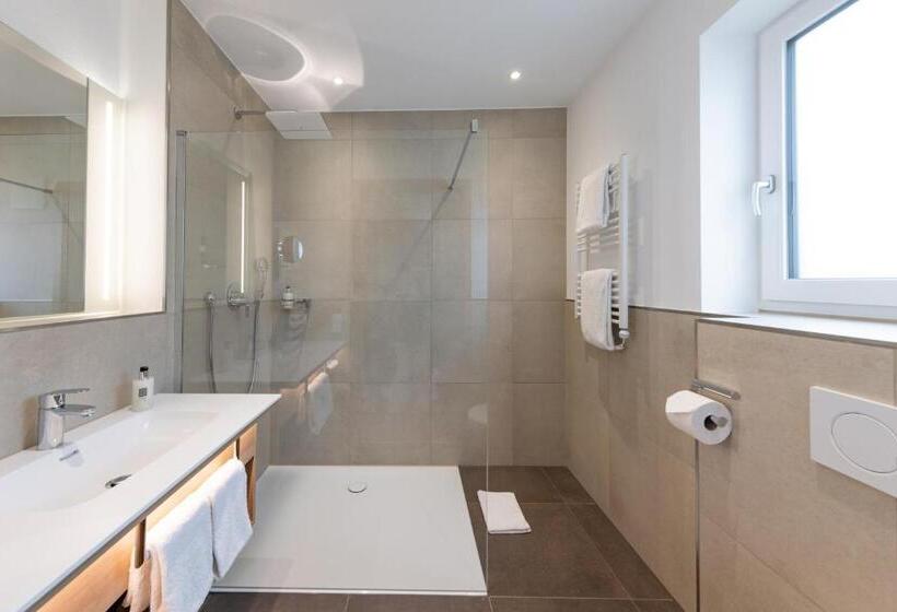 Номер Deluxe, Restaurant Zur Linde