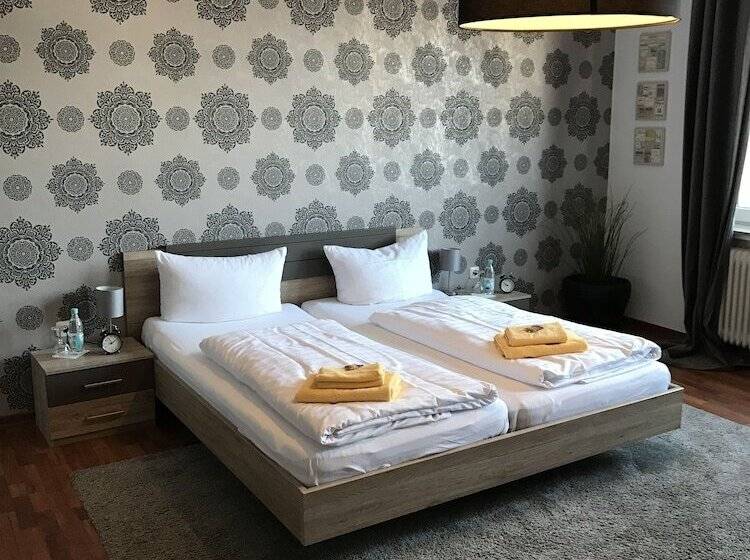 Family Suite, Schafers