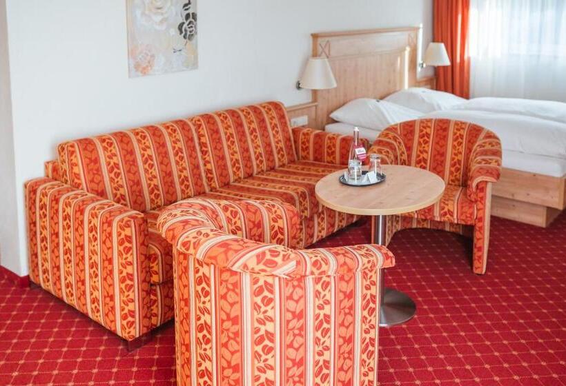 סוויטת ג'וניור, Waldeck Mit Restaurant Florian S