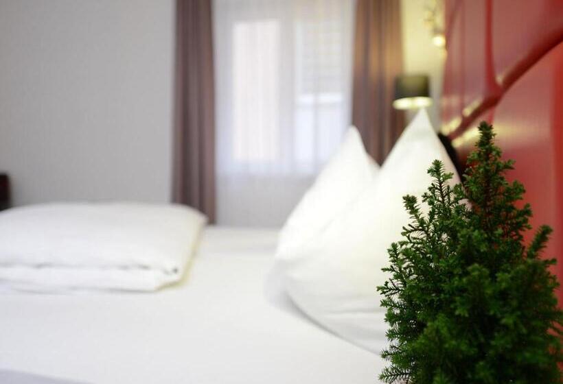 スタンダードルーム, Land Gut Hotel Zum Löwen Garni