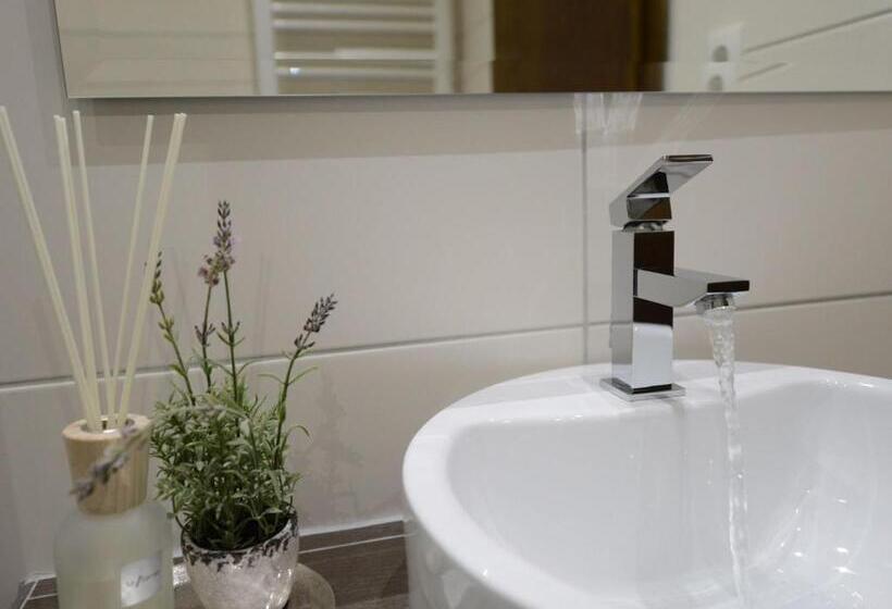 スタンダードルーム, Land Gut Hotel Zum Löwen Garni