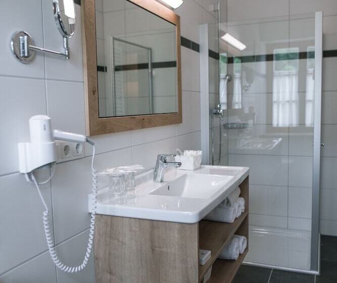 스탠다드 룸, Landhotel   Hotel & Brauereigasthof Schneider