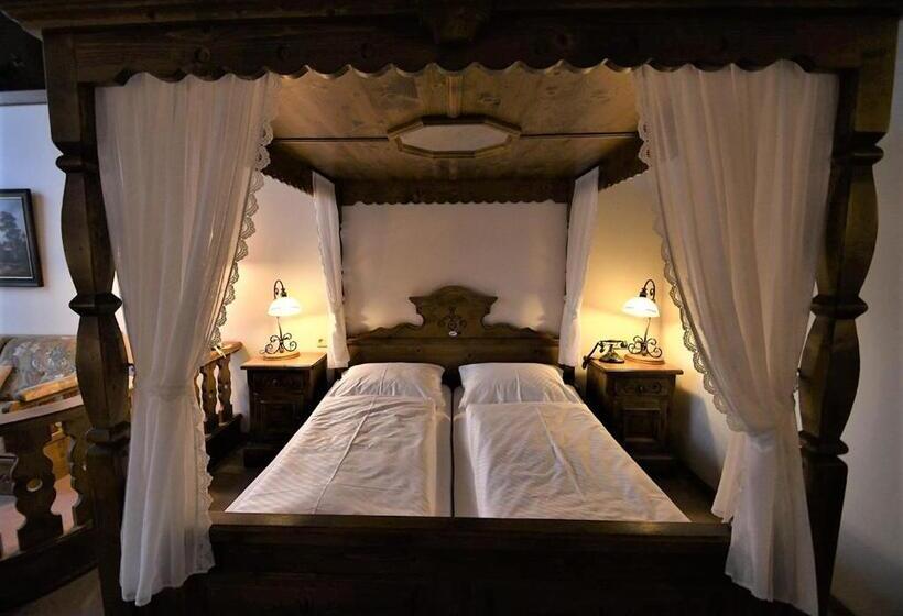 جناح, Landhotel Buchenhof Garni