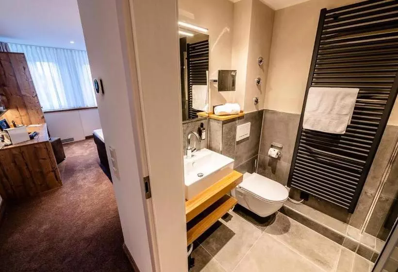 シングルデラックスルーム, Landhotel Jagdschlösschen