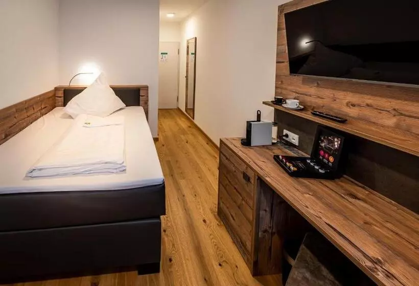 シングルデラックスルーム, Landhotel Jagdschlösschen
