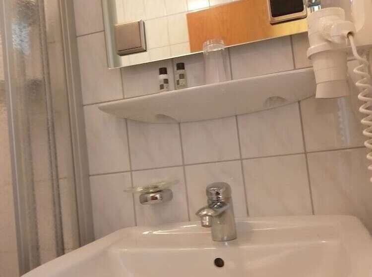 Номер Стандарт, Gasthof Zur Sonne