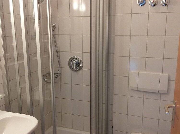 Номер Стандарт, Gasthof Zur Sonne