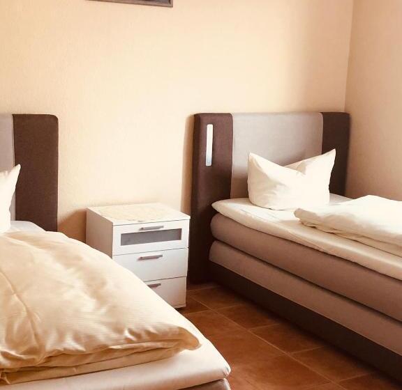 Номер Стандарт, Landgasthof Zum Schwarzen Roß