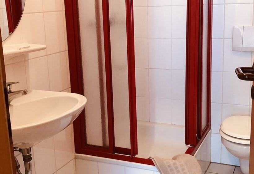 Номер Стандарт, Landgasthof Zum Schwarzen Roß