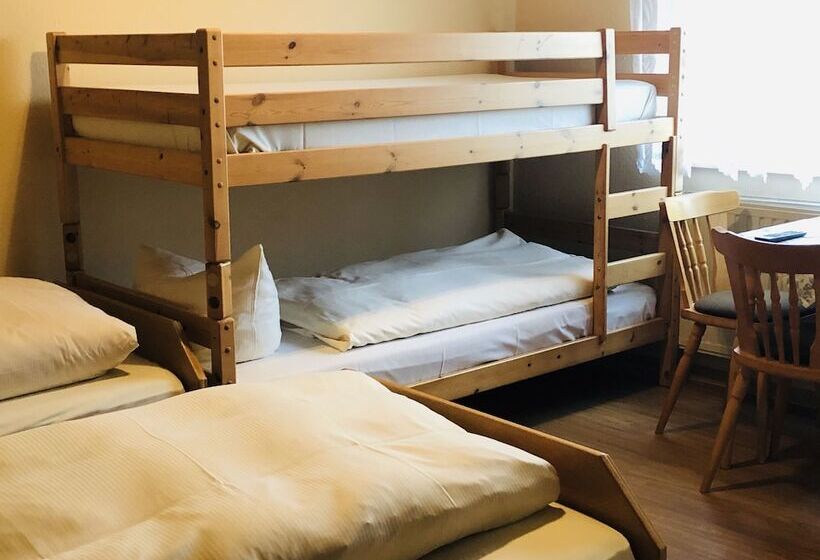 Четырехместный Номер Стандарт, Landgasthof Zum Schwarzen Roß