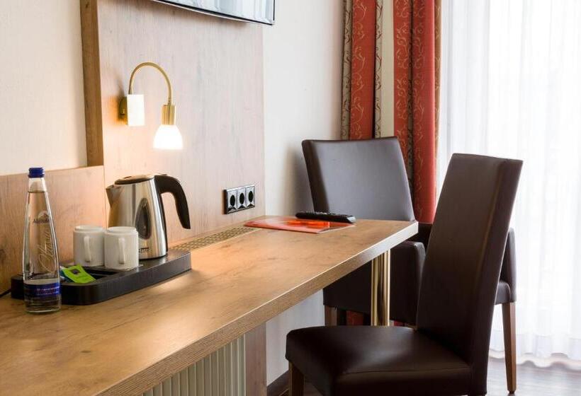 Номер Стандарт, Stadthotel Berggeist