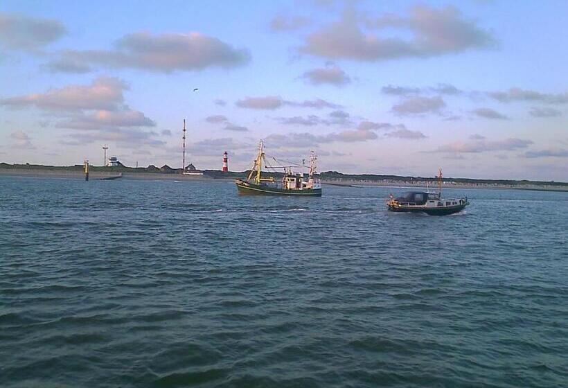 اتاق استاندارد با بالکن, Strandvilla Janine