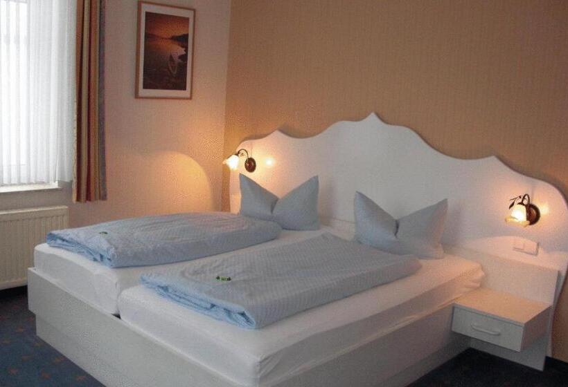 اتاق استاندارد با بالکن, Strandvilla Janine