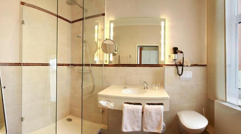 سوئیت خانواده 2 خوابه, Strandvilla Janine