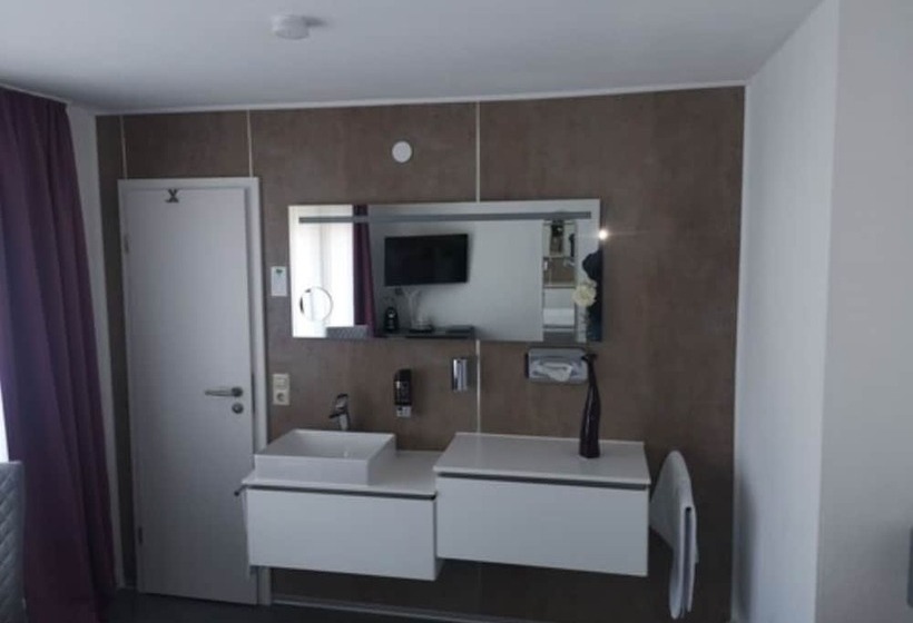 Номер Стандарт, Bodenseehotel Krone Und Historisches Aparthotel Gästehaus Des Hotel Krone