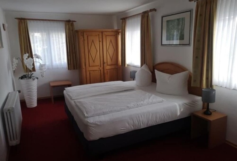 Family Suite, Bodenseehotel Krone Und Historisches Aparthotel Gästehaus Des Hotel Krone