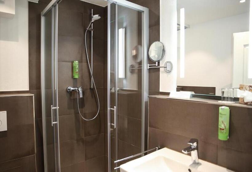 标准单人间, Friedenseiche