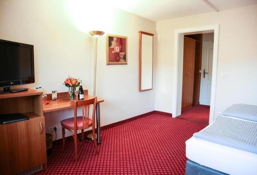 标准间, Friedenseiche