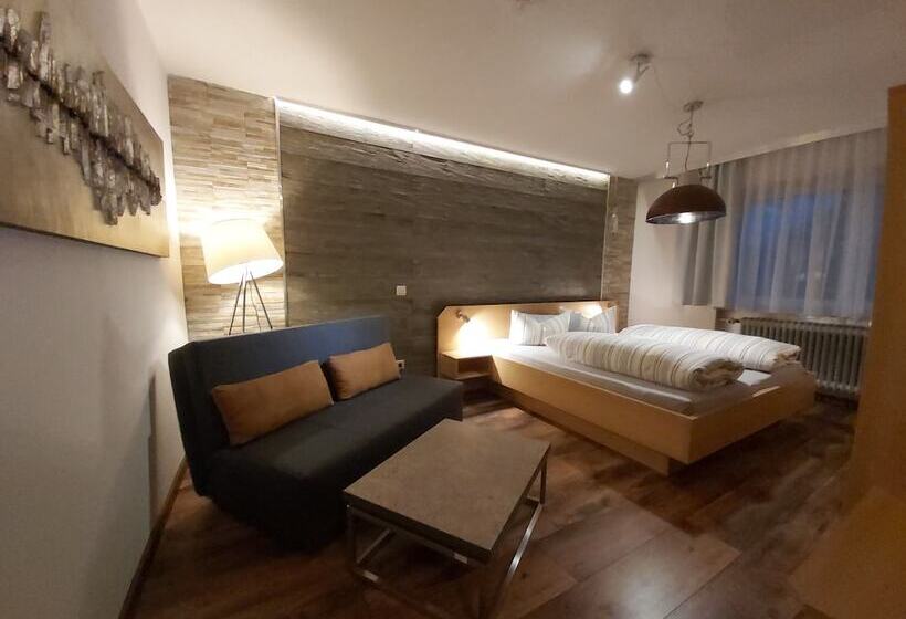 Номер Стандарт, Garni Zur Krone