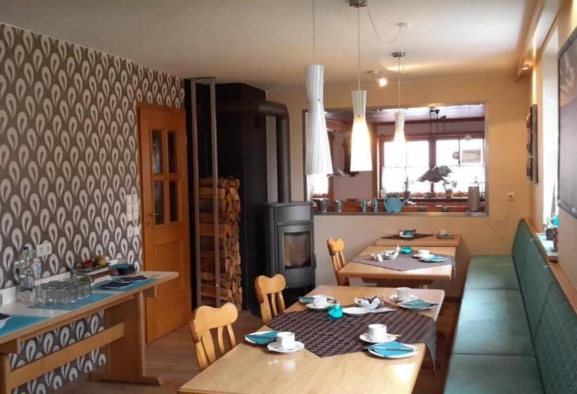اتاق استاندارد, Garni Zur Krone