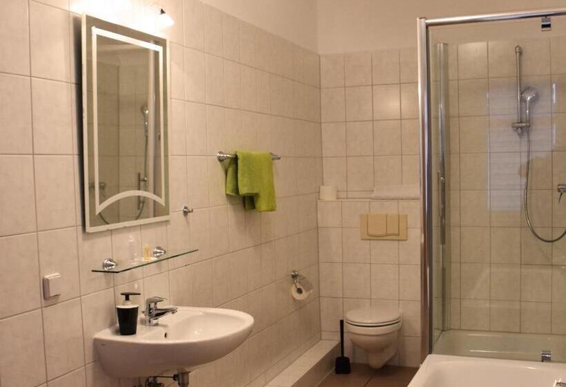 غرفة قياسية, Gasthaus Speisekammer