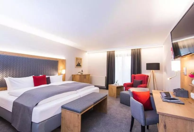 バルコニー付きデラックスルーム, Genusshotel Zum Wendl