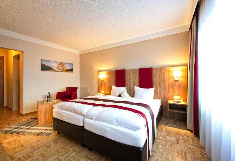 Номер Стандарт с Балконом, Genusshotel Zum Wendl