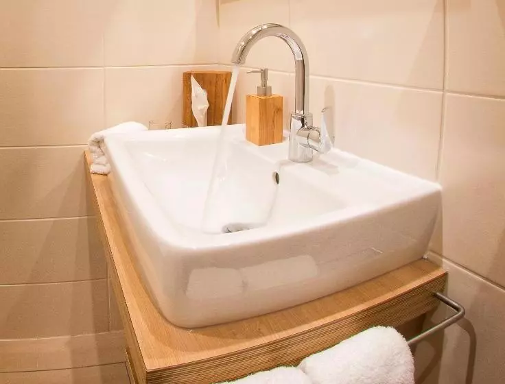 バルコニー付きシングルスタンダードルーム, Genusshotel Zum Wendl