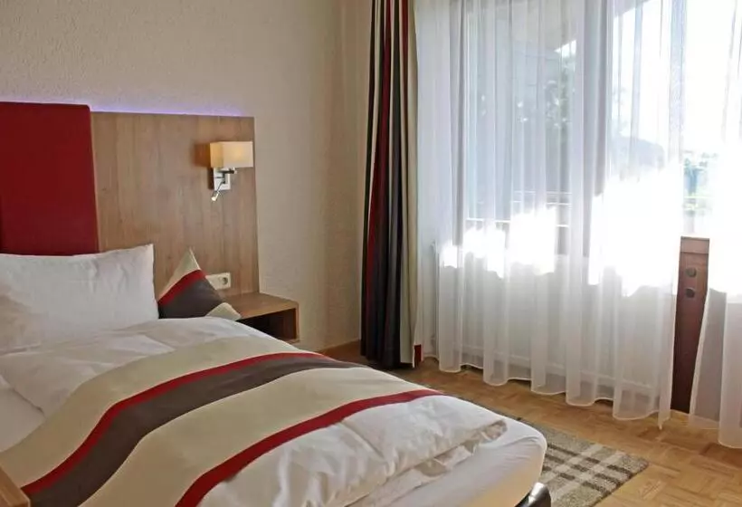 バルコニー付きシングルスタンダードルーム, Genusshotel Zum Wendl