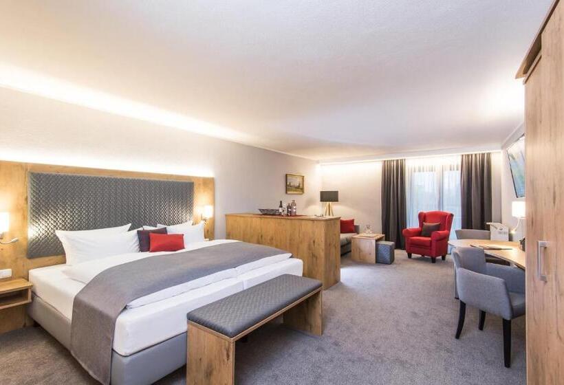 带露台的小型套房, Genusshotel Zum Wendl