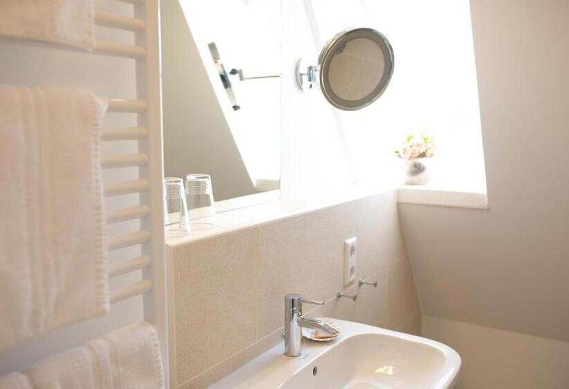 غرفة قياسية, Havelser Hof