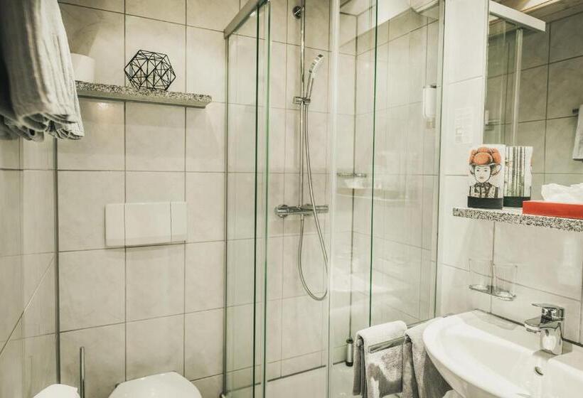 Quarto Comfort, Koch