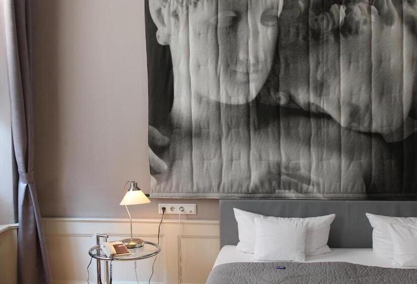 Quarto Deluxe, Palais Schrottenberg