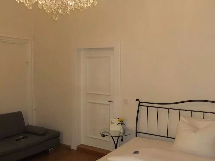 اتاق استاندارد, Schlossparkhotel Mariakirchen