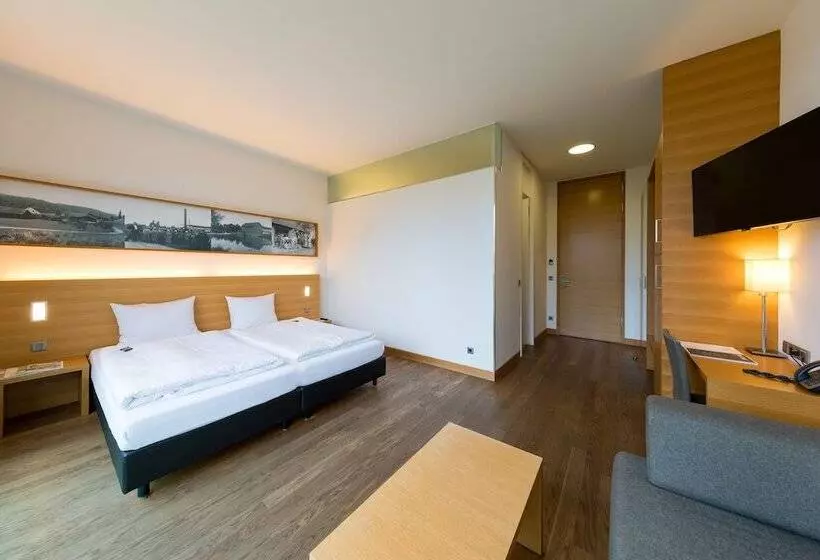 اتاق استاندارد, Schlossparkhotel Mariakirchen
