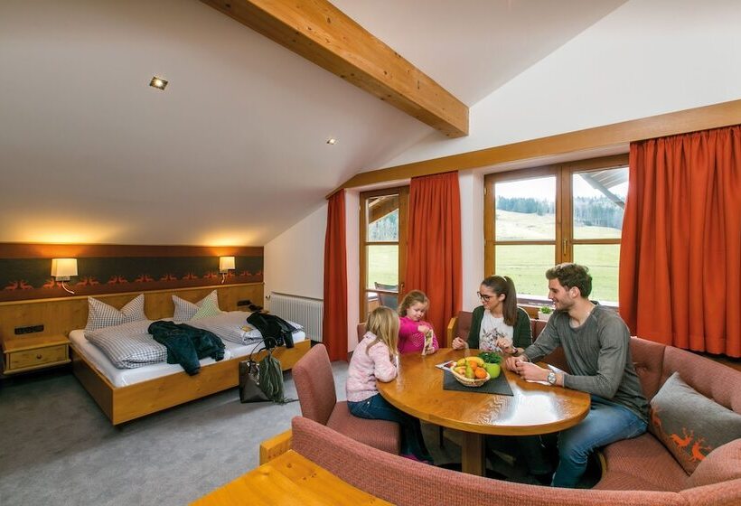 شقة عائلية, Sulzberger Hof