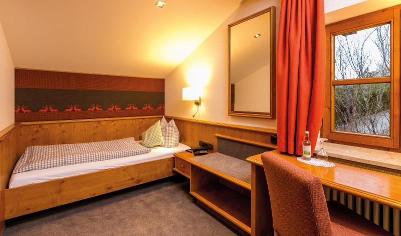 غرفة قياسية فردية, Sulzberger Hof