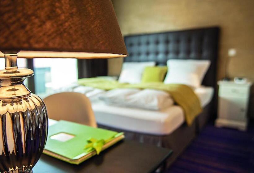 Люкс Superior, Zum See Garni