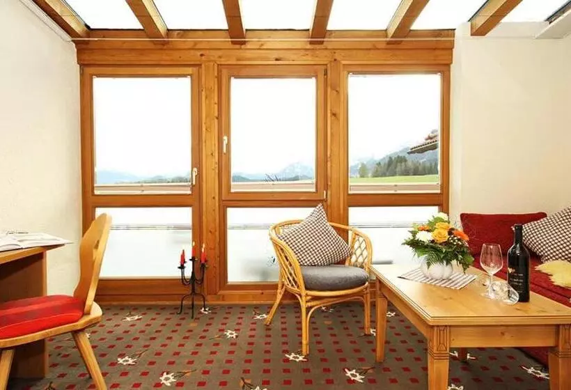 اتاق استاندارد یک تخته با بالکن, Landhotel Alphorn