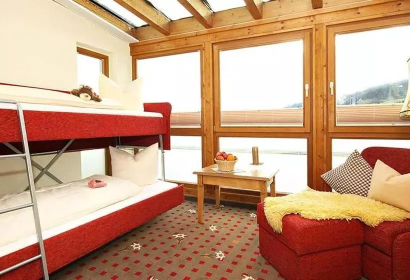 اتاق خانوادگی, Landhotel Alphorn