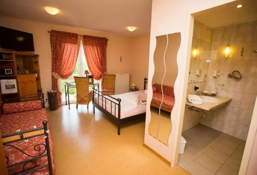 اتاق استاندارد با تخت بزرگ, Mediterran Hotel Juwel